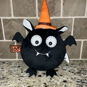 ‼️5 FOR $15‼️ NEW Halloween Spooky Witch Bat “BOO” Plush Decor